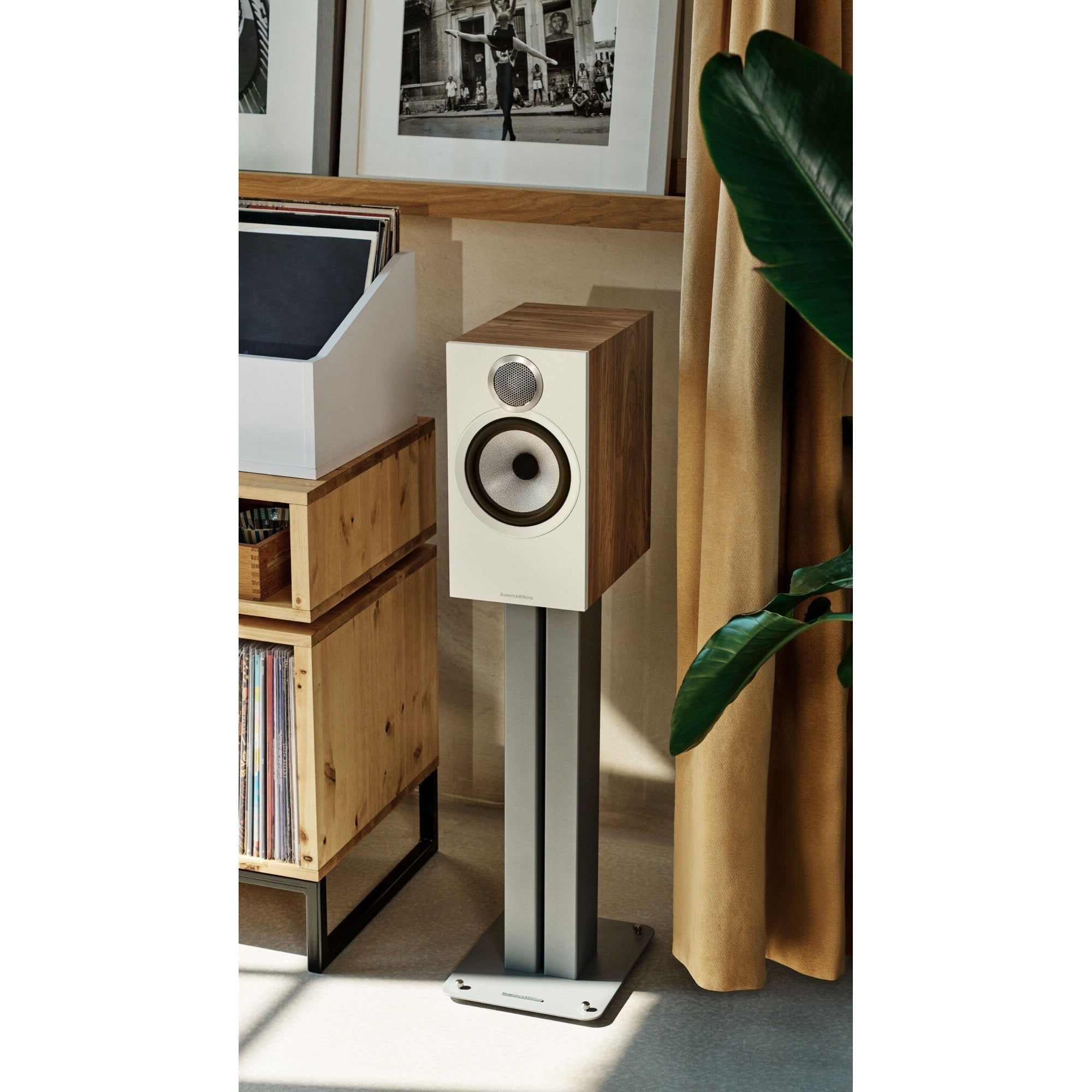 Bowers WIlkins 606 S3 Bookshelf Speakers Voted #1 NSW HiFi