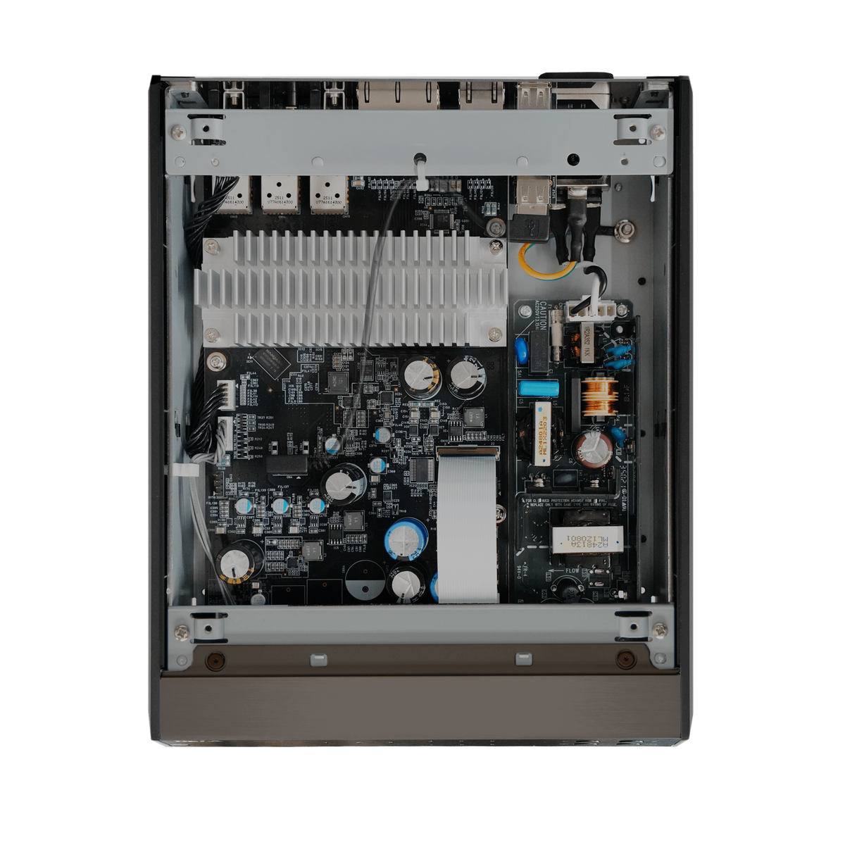 DELA - S50 - Compact Audiophile Network Switch Australia