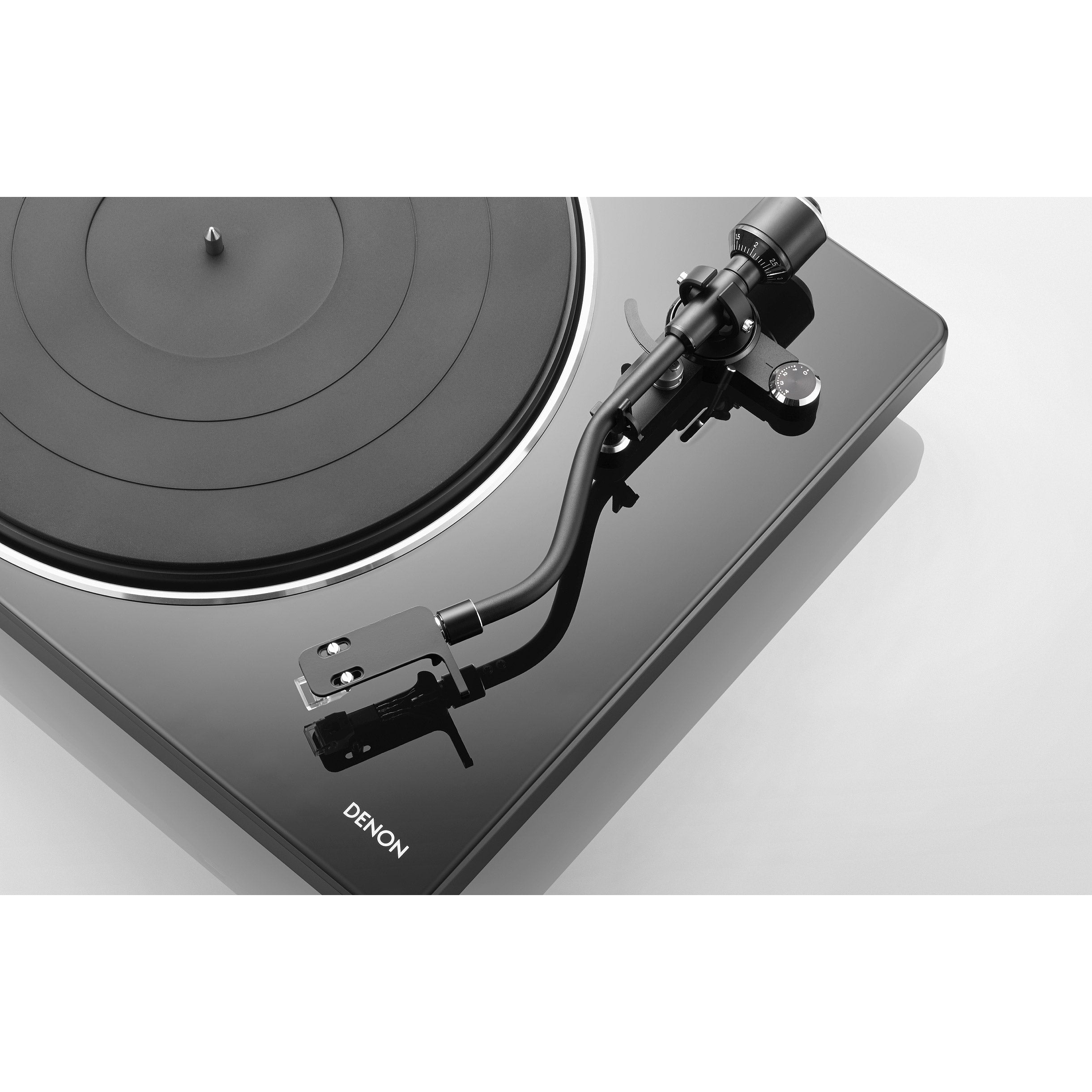 Denon - DP-400 - Semi Automatic Turntable Australia