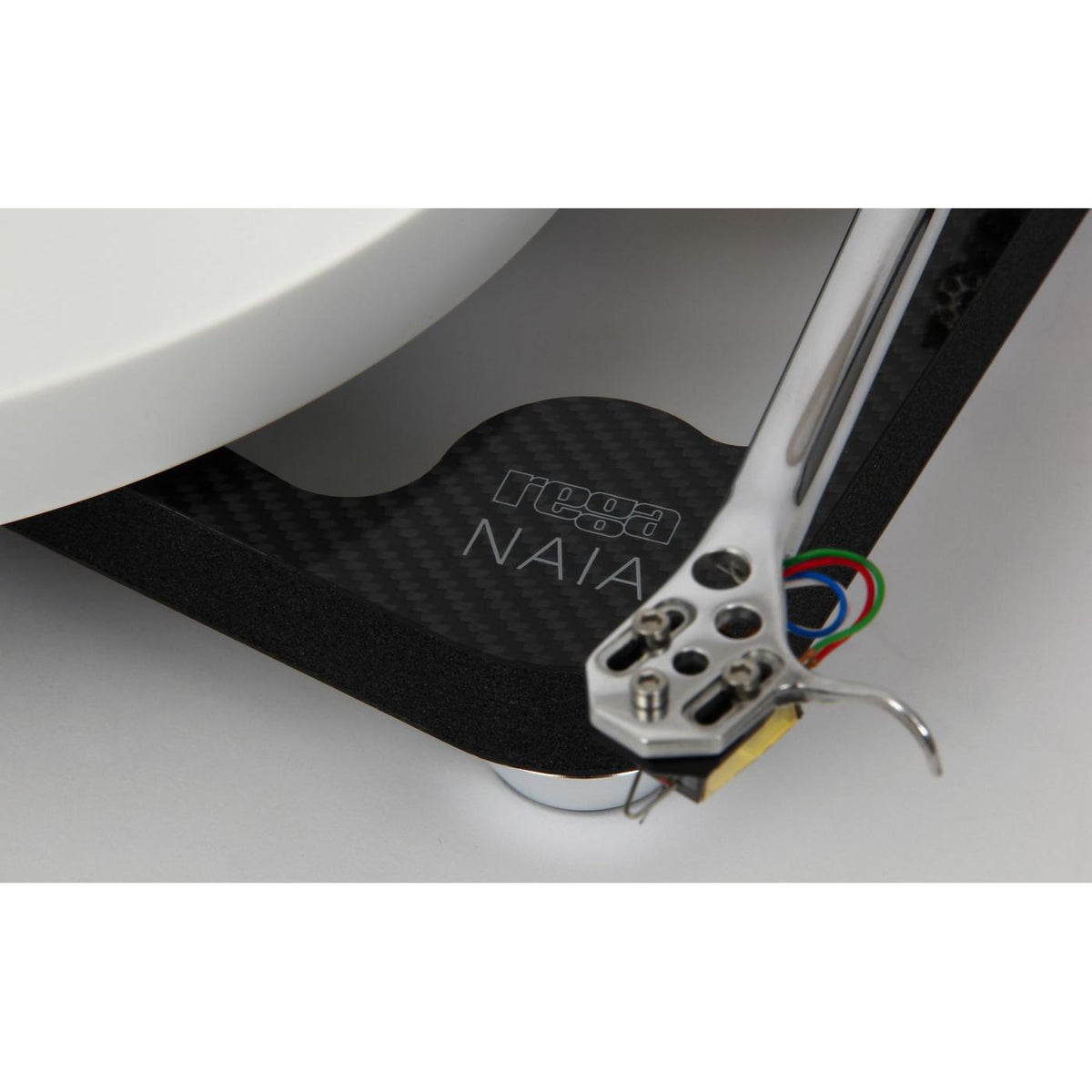Rega - Naia - Turntable Australia