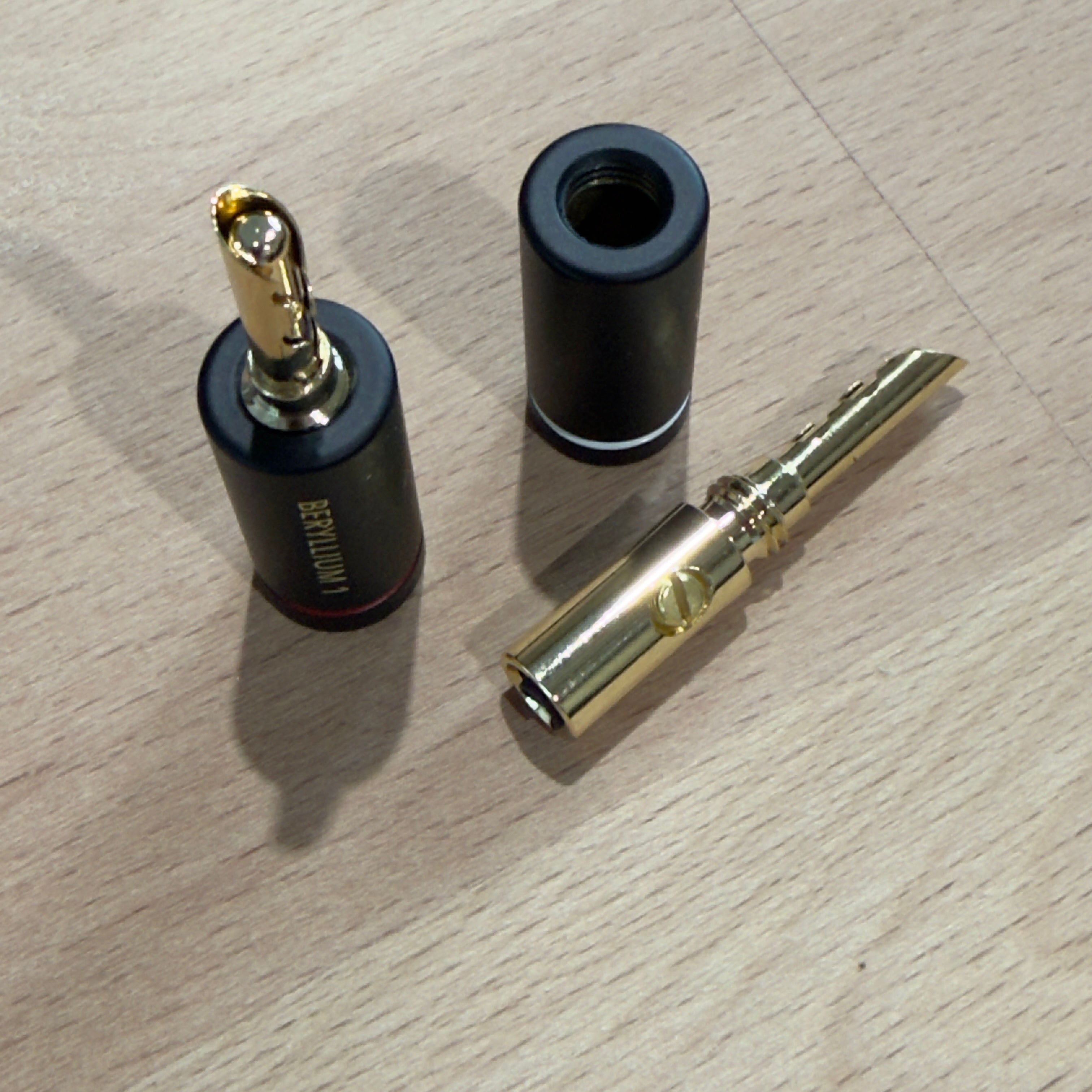 UltraConnect Beryllium1 Banana Set 4 Australia